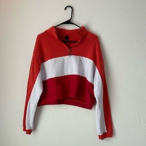 long sleeve cropped sweatshirt